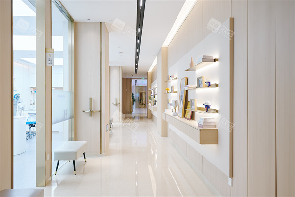 南宁柏乐口腔南湖总院走廊一角 南宁柏乐口腔南湖总院走廊一角