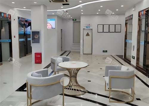 武汉华硕口腔休息区 武汉华硕口腔休息区