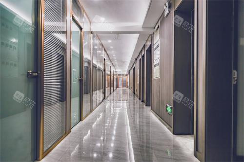 银川小门牙齿科走廊环境 银川小门牙齿科走廊环境