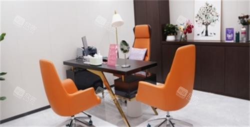 深圳港龙妇产医院诊疗室 深圳港龙妇产医院诊疗室