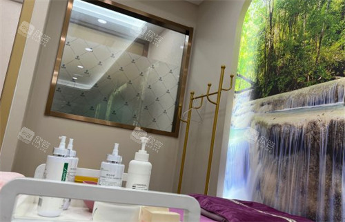 烟台曙光医疗美容皮肤治疗区环境图 烟台曙光医疗美容皮肤治疗区环境图