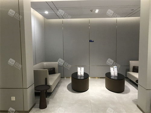昆明美奥口腔医院候诊区