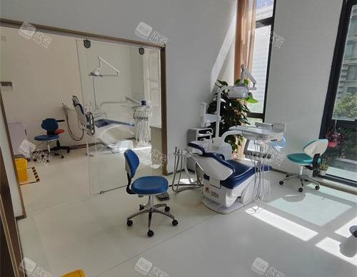 大理金莱雅口腔治疗室