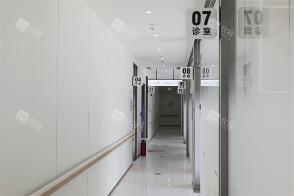 北京禾禾口腔（怡和门诊）走廊环境展示