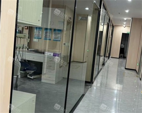 上饶牙博仕口腔医院走廊环境
