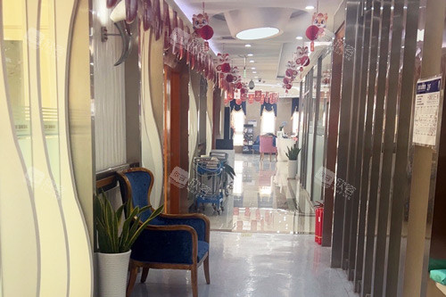 北京圣贝口腔海淀店治疗区图