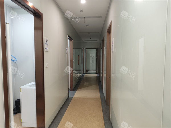南昌摩尔口腔走廊环境