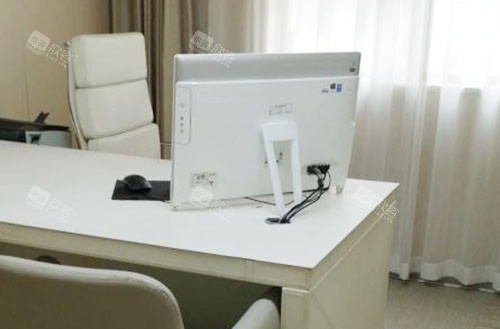 成都艺星医疗美容医生办公室