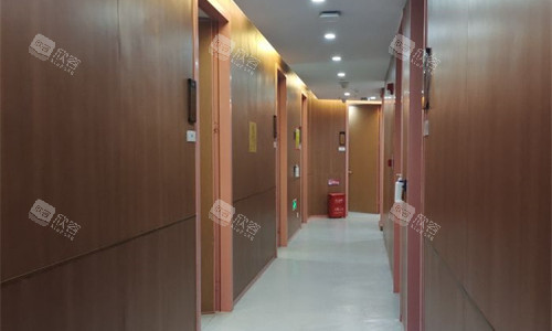 深圳艺星医疗美容走廊图